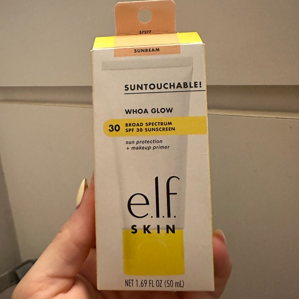 ELF Suntouchable! Whoa Glow Primer - Sun beam